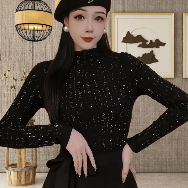 秋冬（万人迷中领）磨绒面料设计师洋气重工带钻打底衫女装显瘦百搭