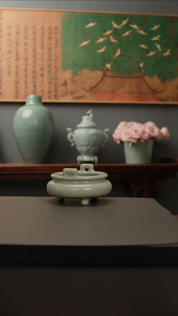 原产地原矿     三足炉