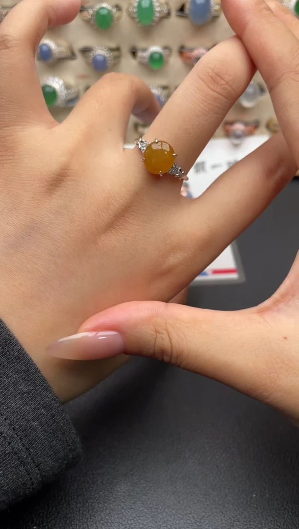 银S925镶嵌戒指翡翠一物一证一礼盒