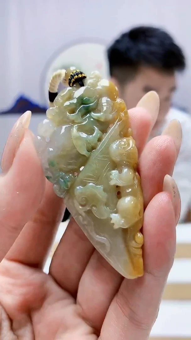未镶嵌定制翡翠5028MM-毛货挂件24
