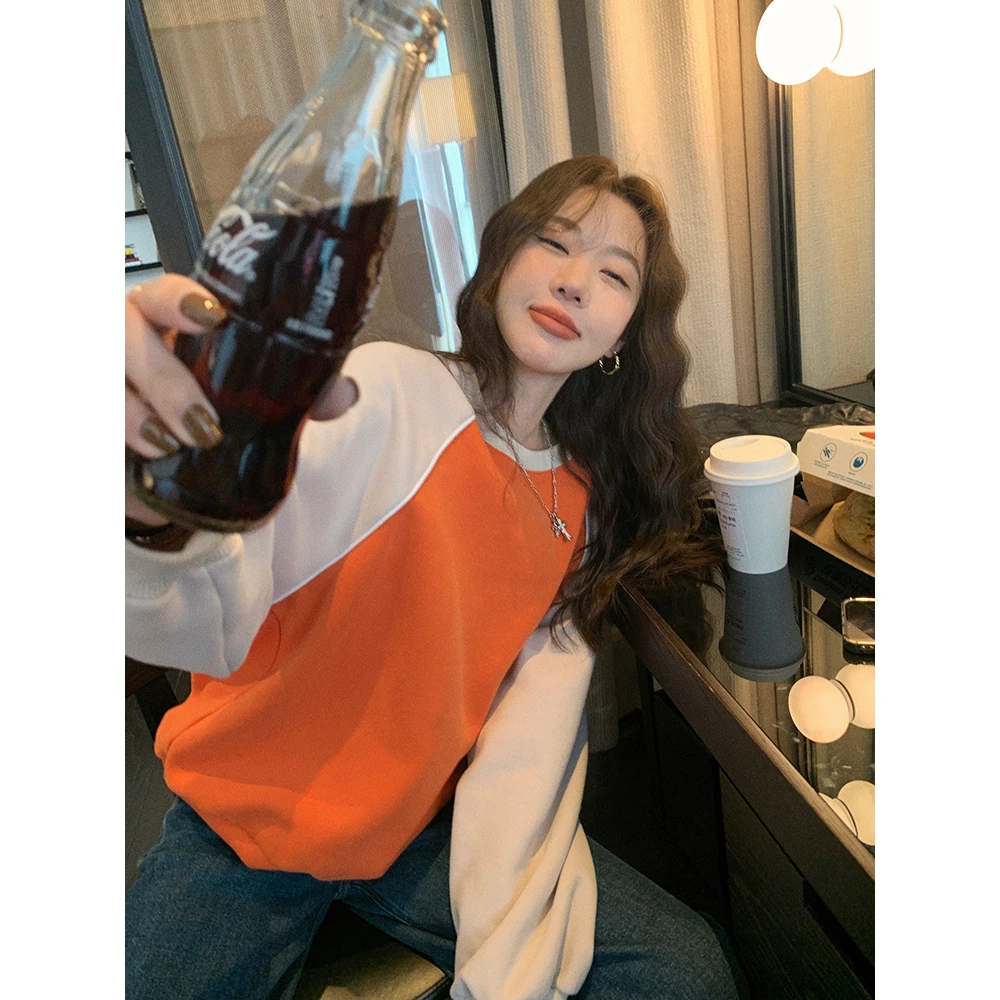 张贝贝 穿不腻系列！单穿/叠穿 撞色插肩袖加绒卫衣