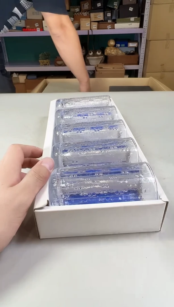 瓷片伊*.557满30包邮，感谢您的支持！