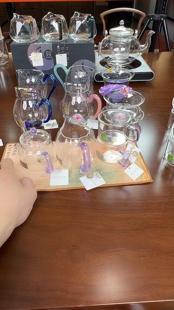 @@禾器晶彩言卿壶浅紫色+倾妍紫+禾器荷花茶巾1+青禾紫2只