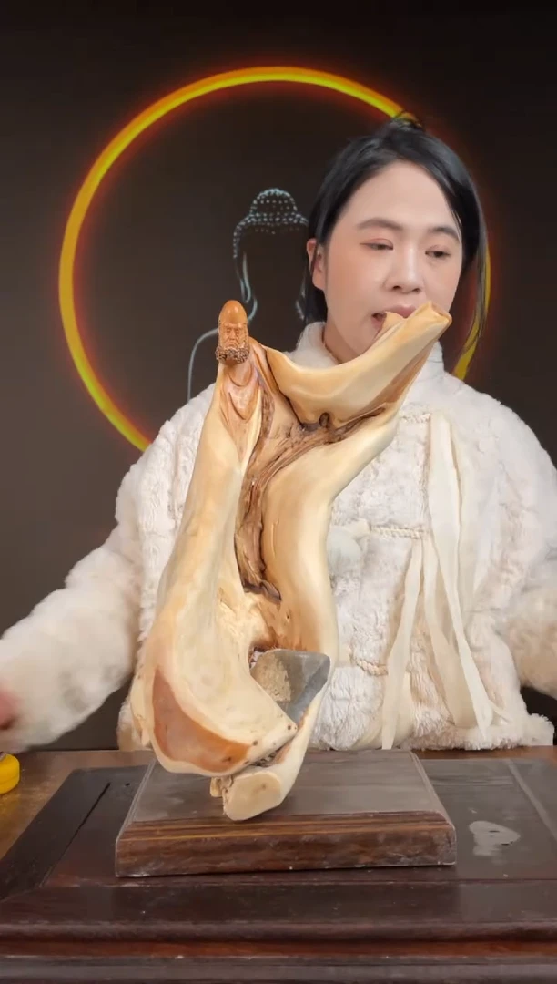 柏木（崖柏）手工摆件,先抢先得! 编号:191