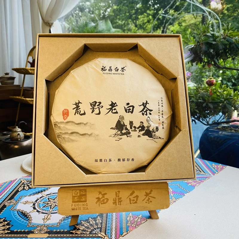 2014年福鼎老白茶饼350克装