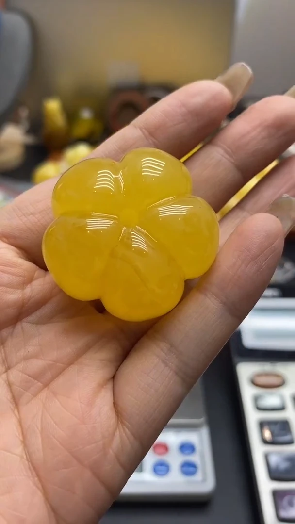 琥珀未镶嵌珠宝奇石2161