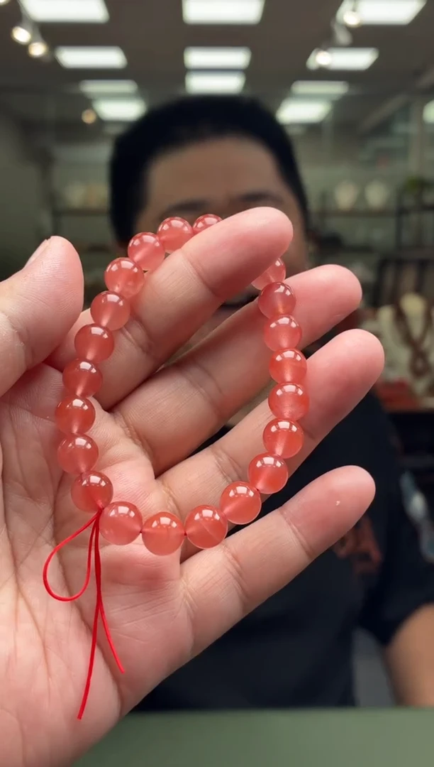 手串未镶嵌南红玛瑙单圈手串一条约8mm多样性发货
