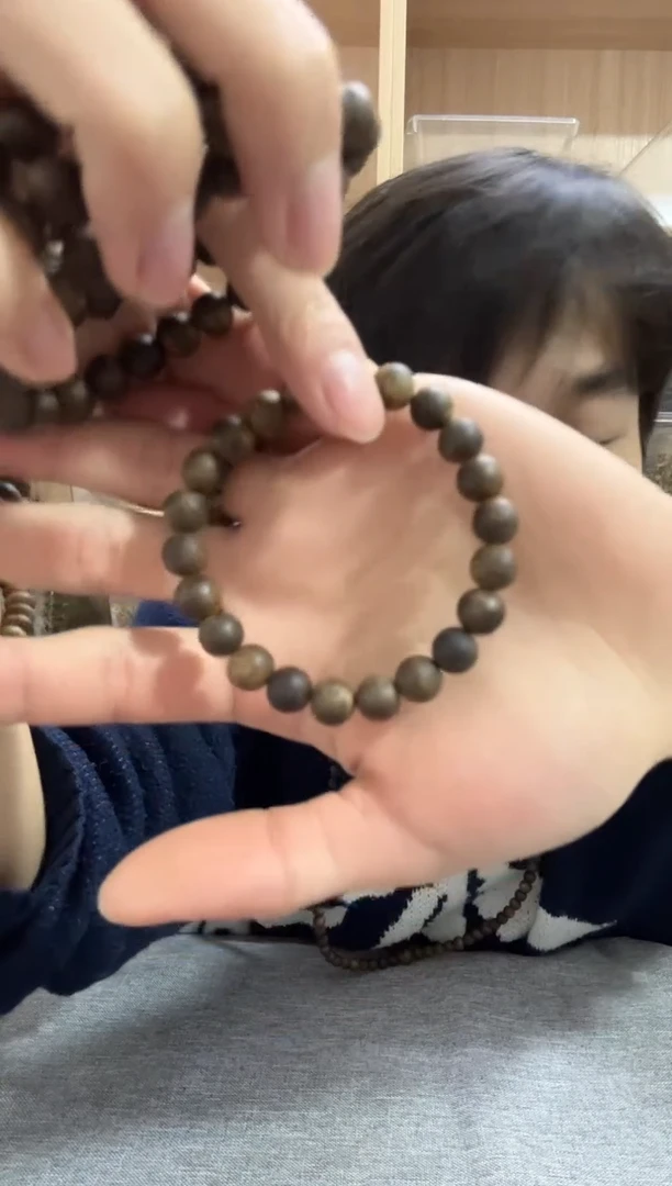 【闪购商品】沉香手串09圆珠单圈7克+ 多样性发其一