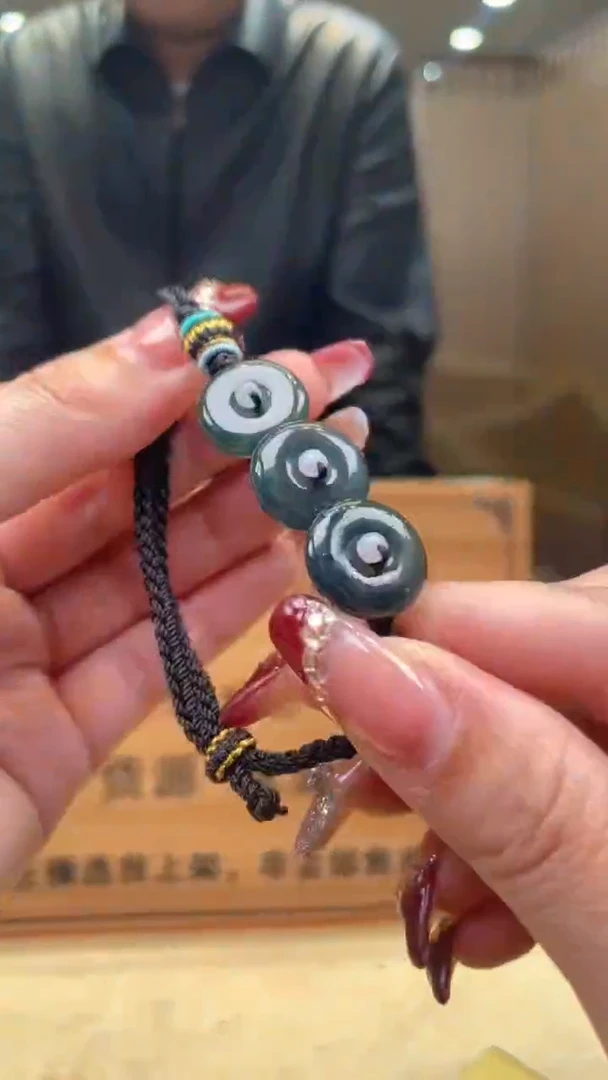 【闪购商品】定制翡翠未镶嵌       *573