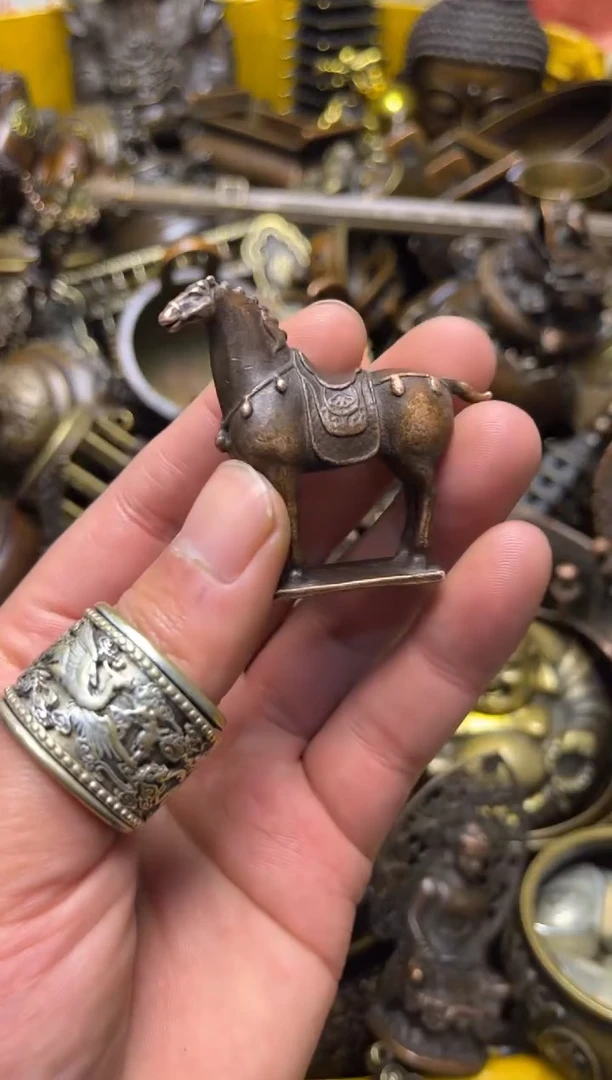 精美铜器，点击下单