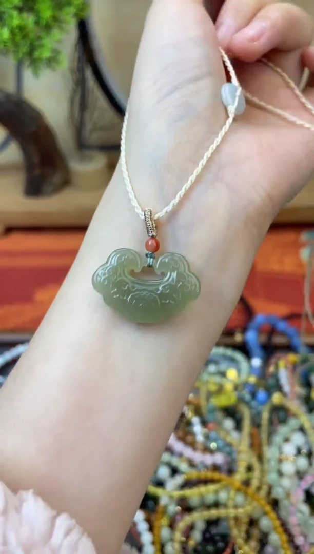 【闪购商品】和田玉颈饰未镶嵌183