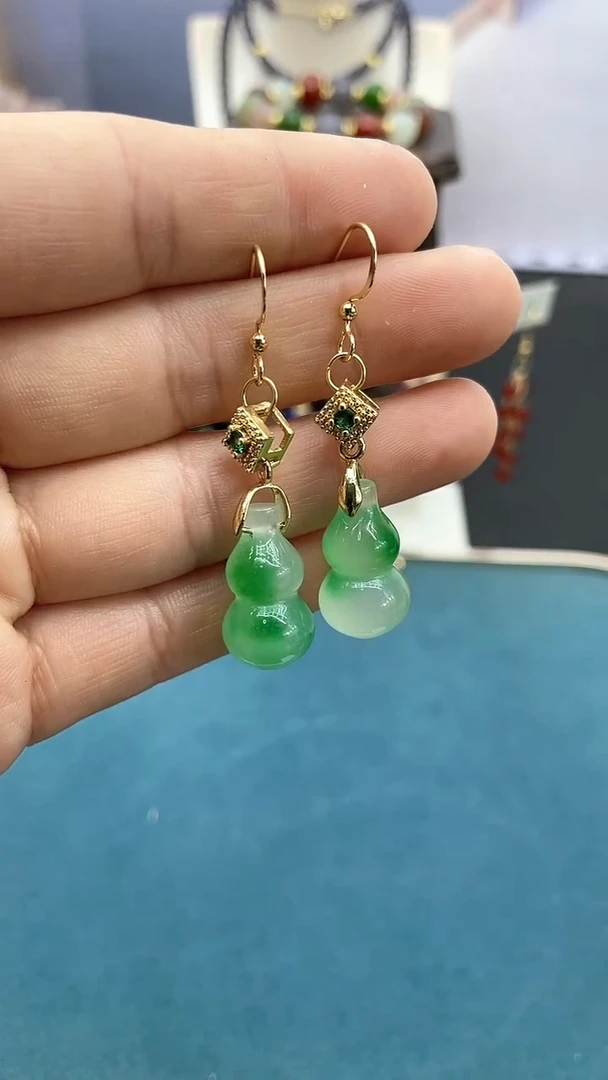 【闪购商品】翡翠耳饰14K金镶嵌飘花葫芦耳钩