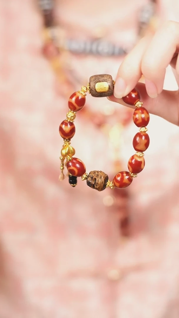 玛瑙/玉髓（覆膜）颈饰未镶嵌传世珠宝