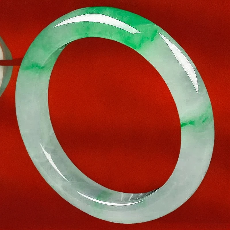 翡翠手镯 以直播间为准 多样性发其一