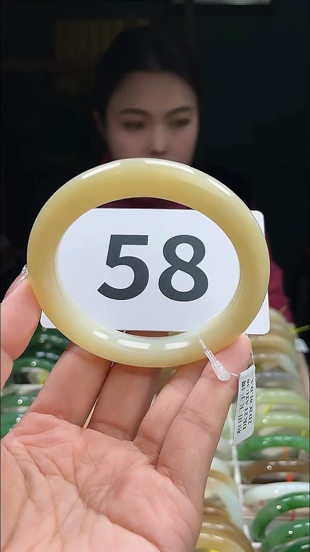 定制和田玉和田玉手镯