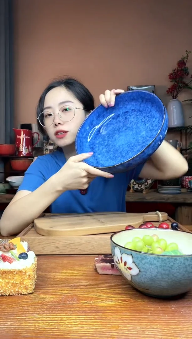 瓷10英寸蓝色窑变大汤碗 微瑕疵