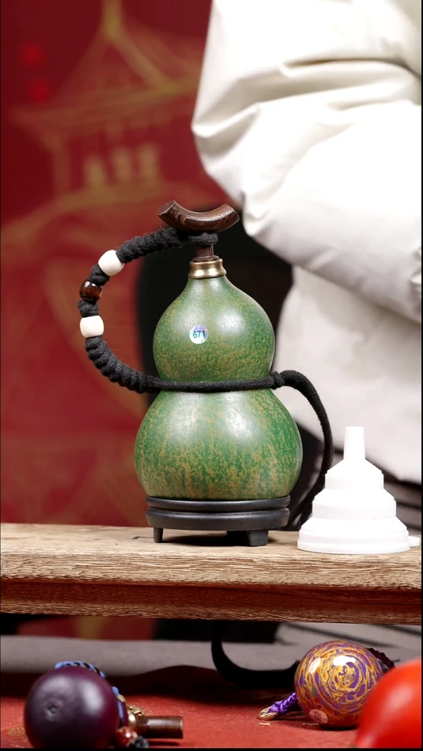 671号纯手工制作天然大漆真葫芦【不包全品介意慎拍】