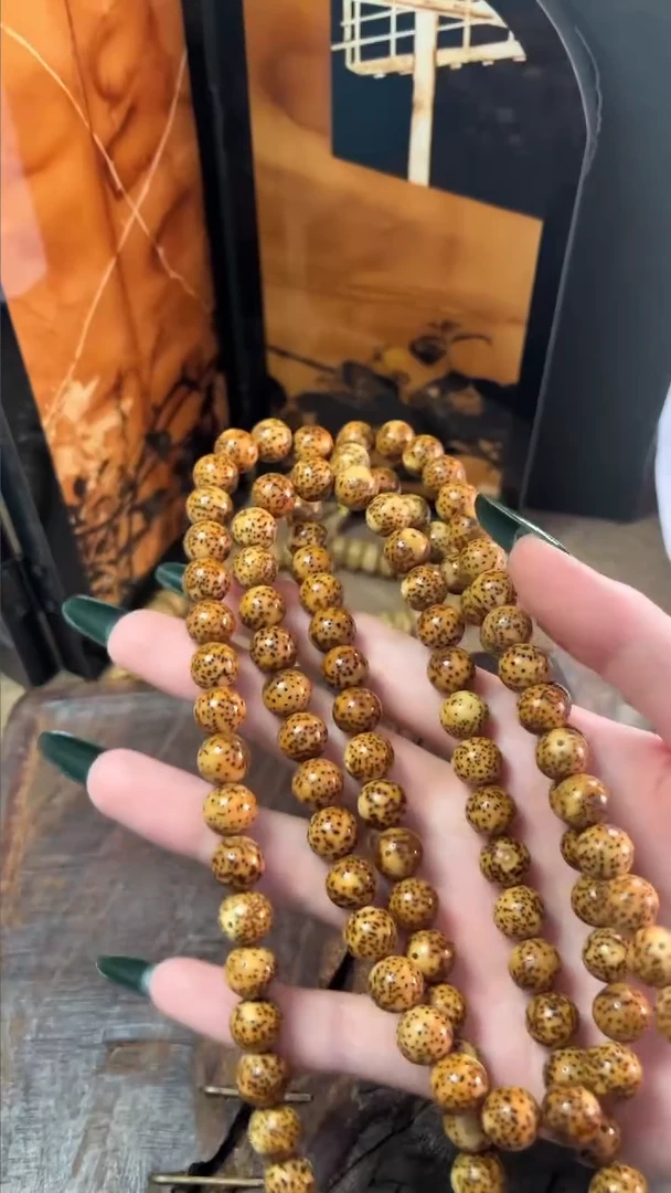 吊坠星月菩提精工级浅珀花皮圆珠长串