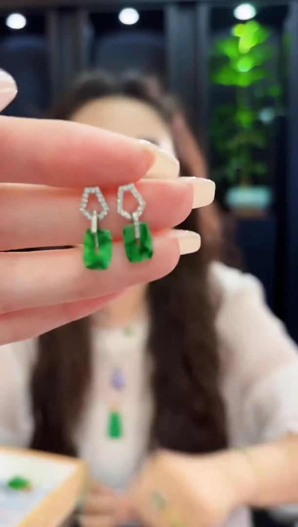 未镶嵌翡翠耳饰缅料A货/多样性发货/一件