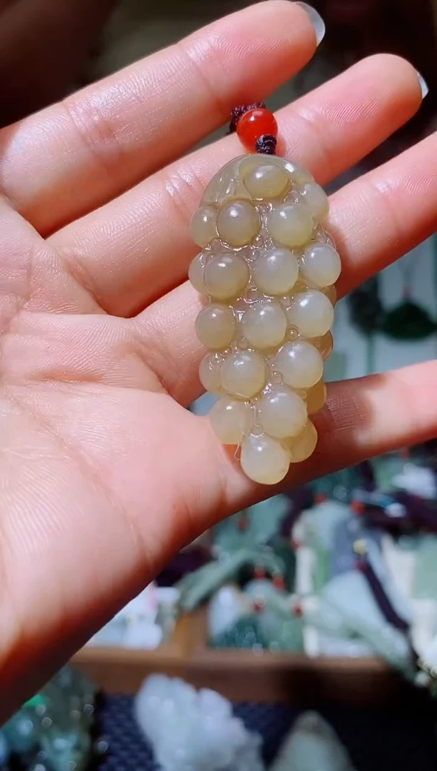 未镶嵌和田玉把件1
