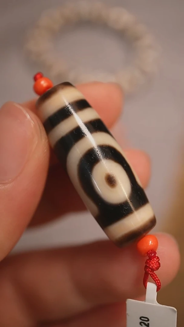 未镶嵌颈饰玛瑙/玉髓蚀花玛瑙珠定制编绳