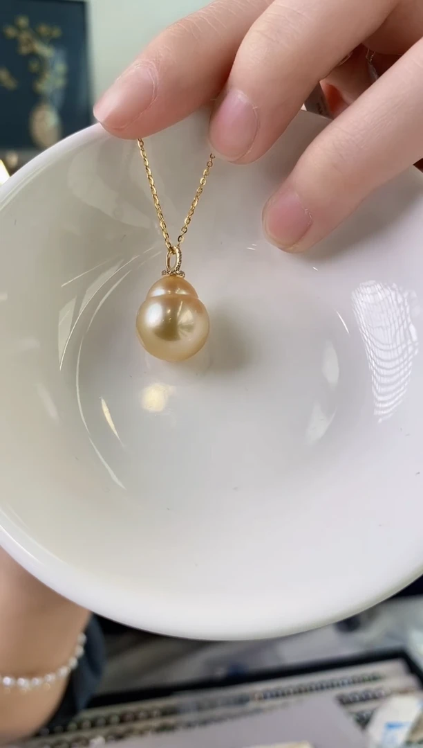 【闪购商品】海水珍珠吊坠(赠链)18K金镶嵌14-15南洋金珠吊坠