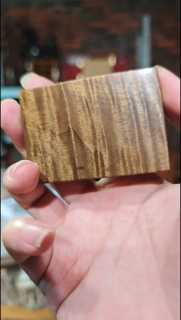 金丝楠无事牌手把件