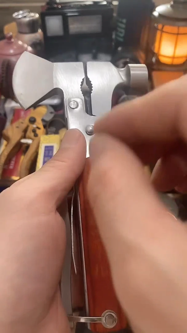 瓷片闪购商品  如图所示