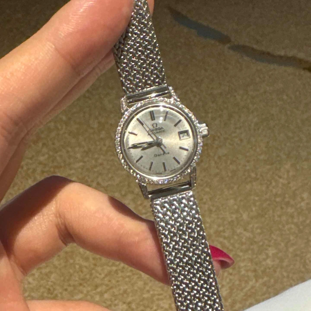 95新 Omega/欧米茄 自动机械后钻21.5mm/公价38999/W12809