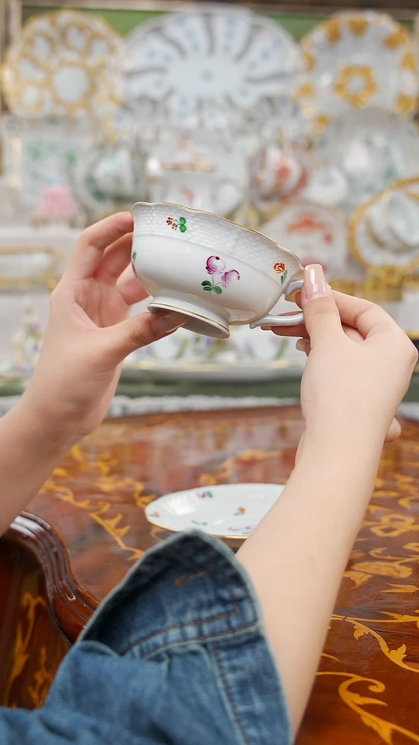 摆件米多家中古瓷器如图所示99