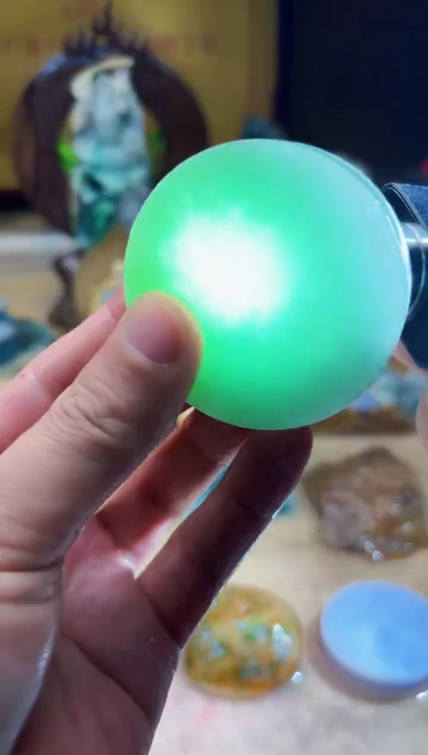 翡翠挂件未镶嵌A货张麦2958