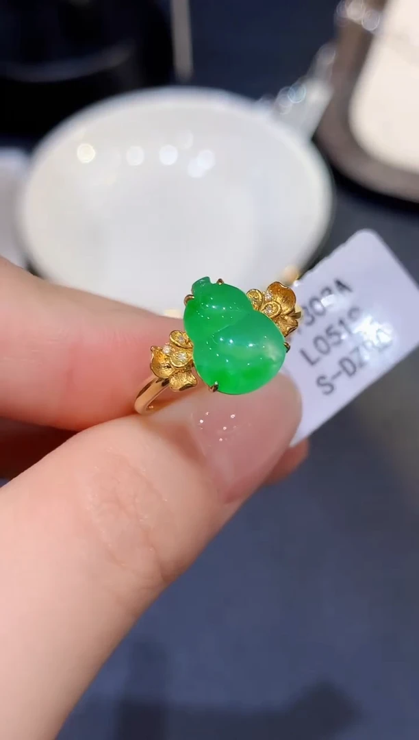 翡翠戒指18K金镶嵌L0519多样性发其一