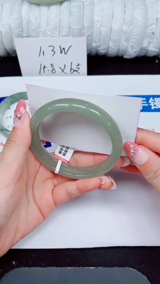未镶嵌手镯石英质玉471-60/61