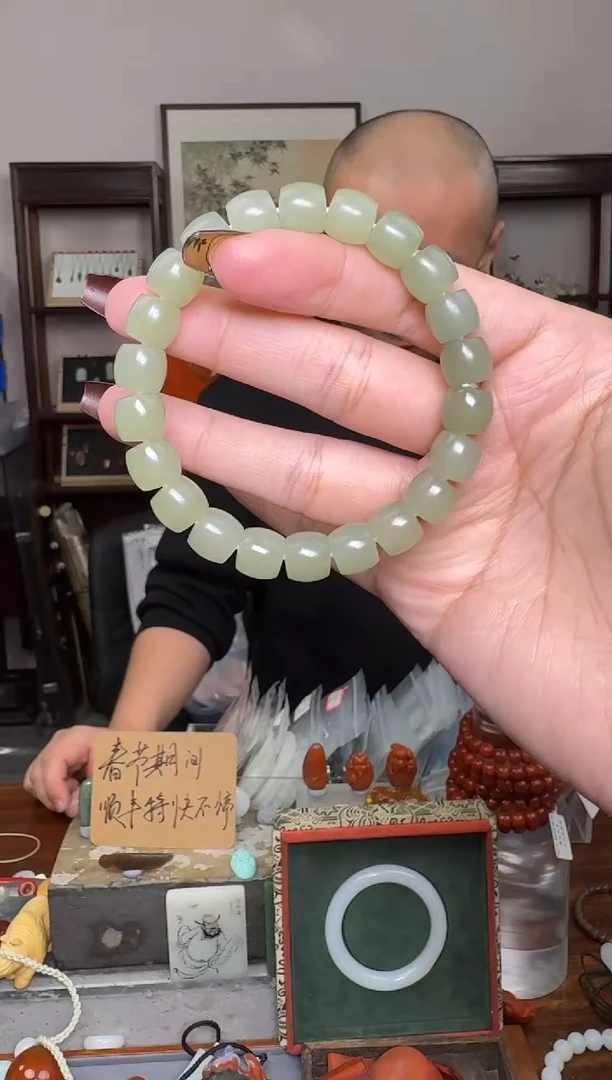 【闪购商品】和田玉挂件未镶嵌2182 多样性发其一