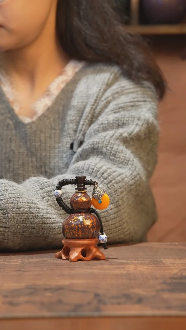 【闪购商品】383号-大漆开口小葫芦手捻