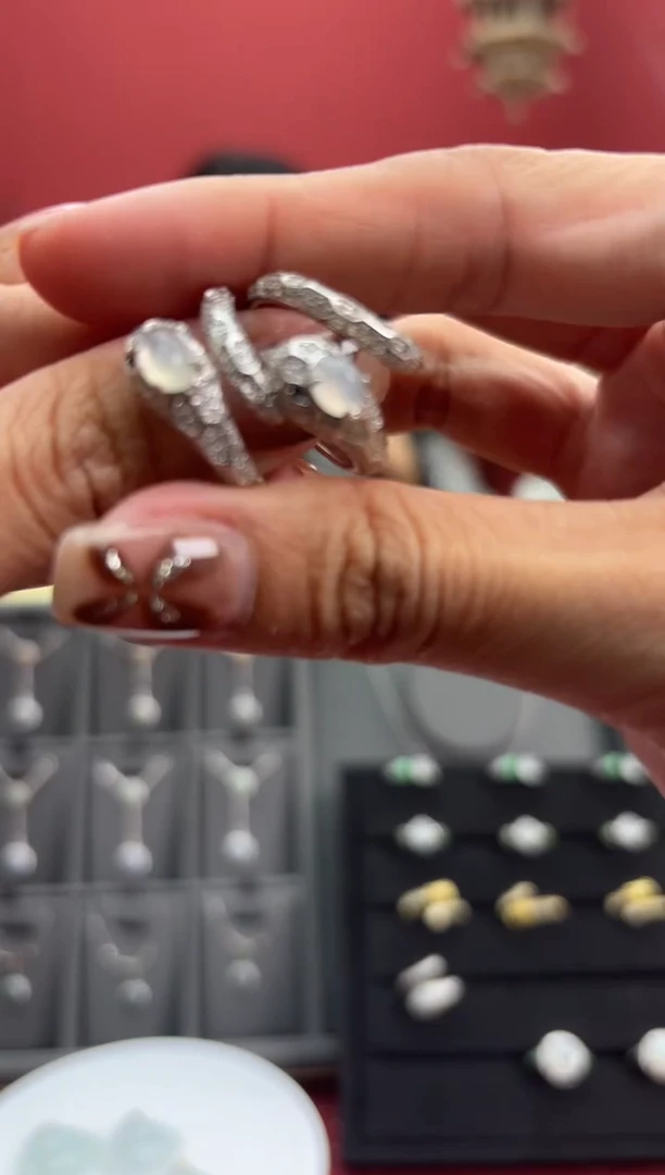 【闪购商品】翡翠戒指银S925镶嵌578312/戒指/多样性发一个