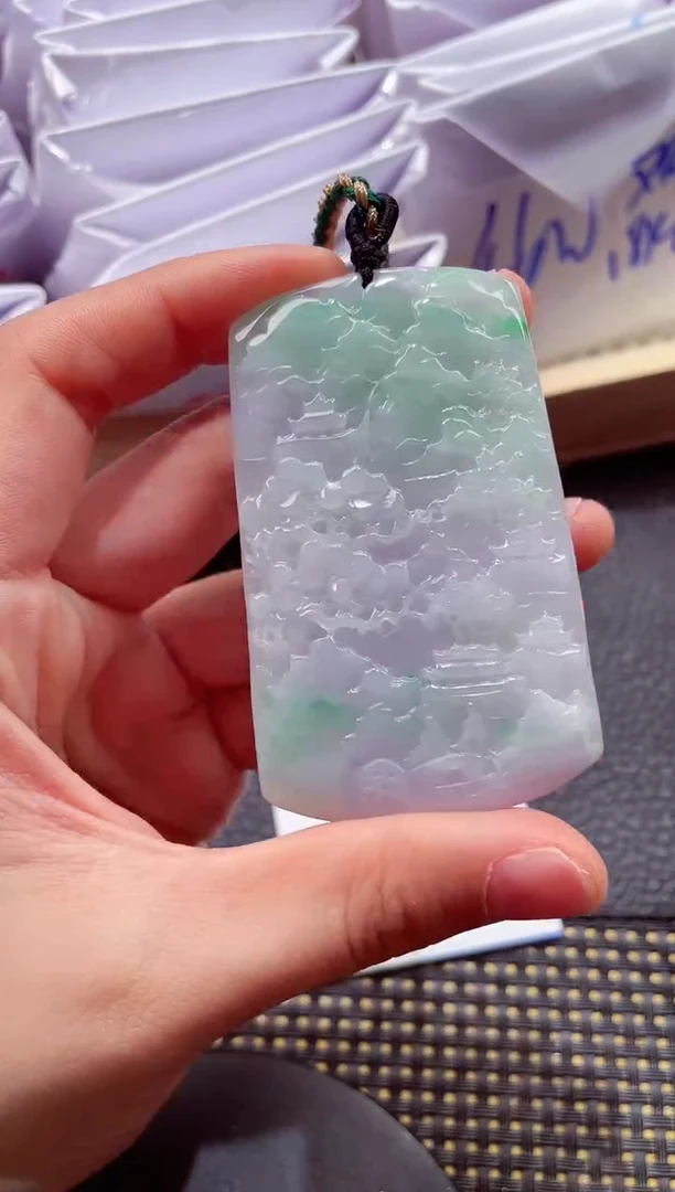 颈饰未镶嵌翡翠20251231