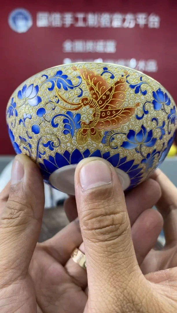 摆件d606景德镇瓷器一件