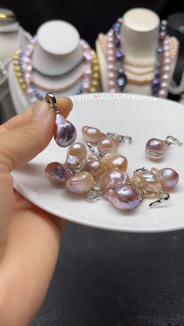 颈饰未镶嵌淡水珍珠多人