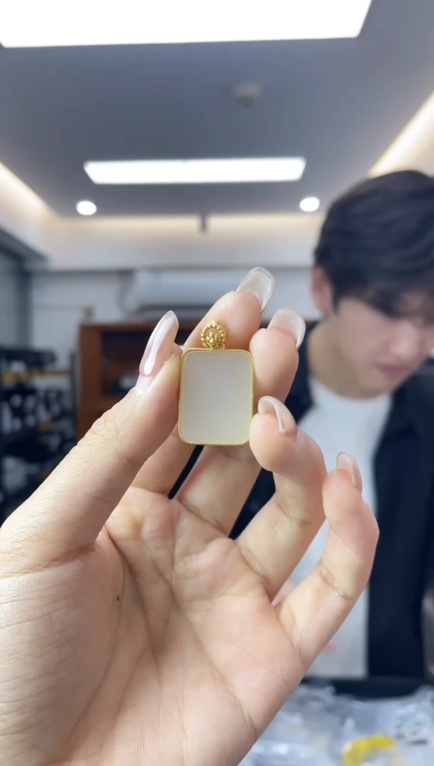 和田玉18K金镶嵌颈饰多样性一件发货