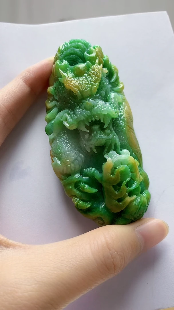 未镶嵌定制翡翠菠***雪4829zm-毛货挂件