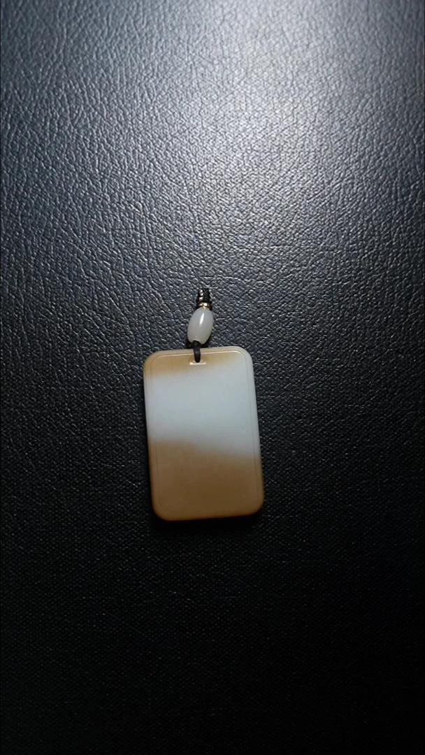 颈饰未镶嵌和田玉无事牌