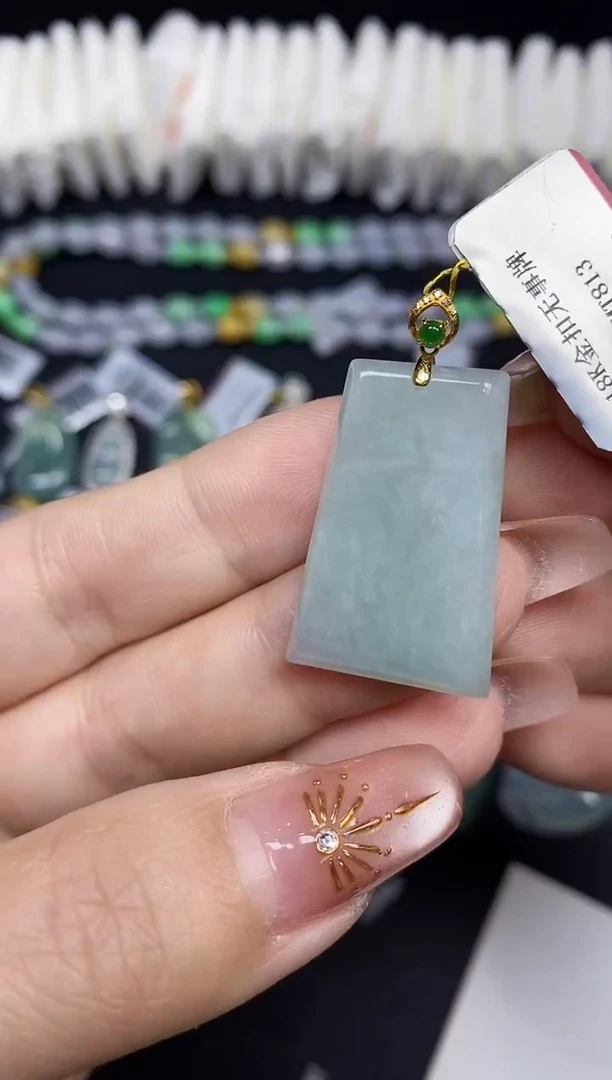 吊坠(不含链)18K金镶嵌翡翠无事牌18K金扣镶嵌@@CMT813
