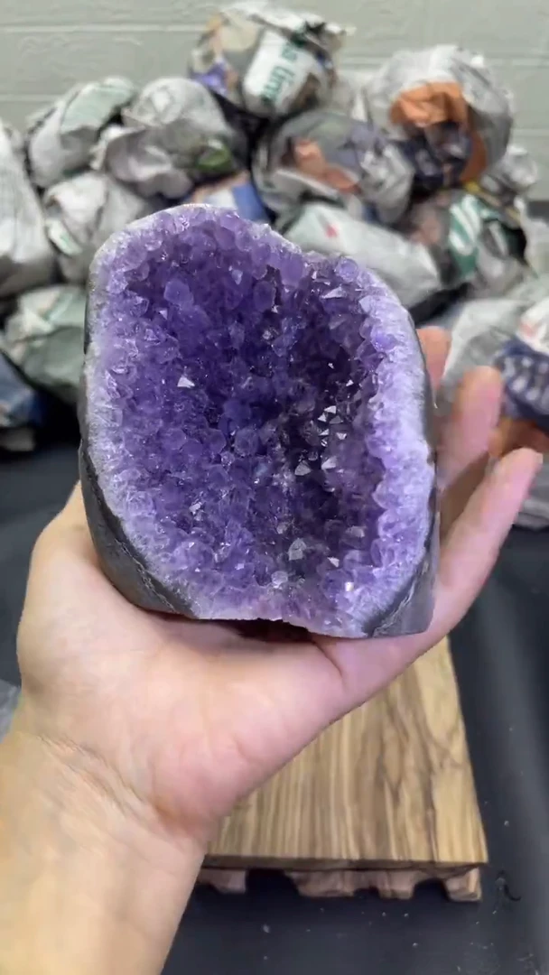 未镶嵌大型摆件（非配饰）紫晶147号摆件
