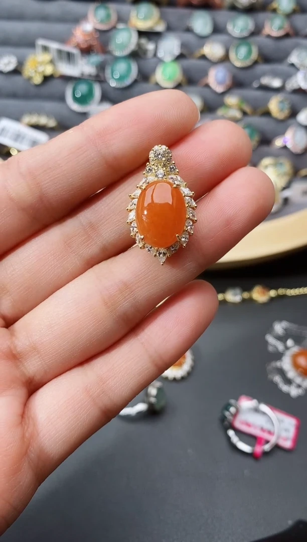 【闪购商品】翡翠戒指银S925镶嵌瑞丽市颜玉珠宝