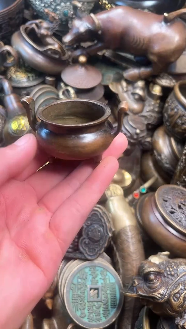 精美铜器点击下单