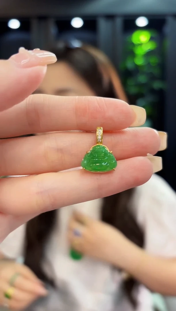 翡翠未镶嵌吊坠(不含链)缅料A货/多样性发货/一件