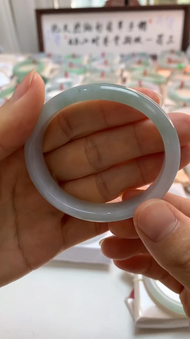 未镶嵌手镯翡翠53.6冰贵妃