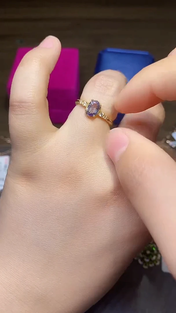 【闪购商品】坦桑石戒指银S925镶嵌.......