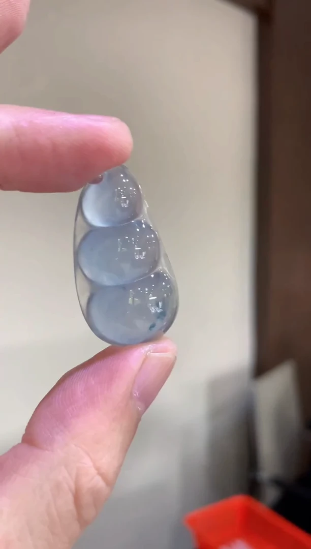 颈饰未镶嵌翡翠?**?紫